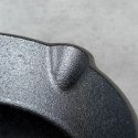 Patelnia na Gaz Indukcja Żeliwna z Nakładką Silikonową Solidna VILDE 30 cm