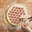 Pierożnica do Uszek Mini Pierogów 24 cm VILDE z Formą na 37 sztuk
