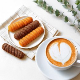 Forma Silikonowa do Pieczenia Ciastek Pralin Paluszków Beżowa 12 szt
